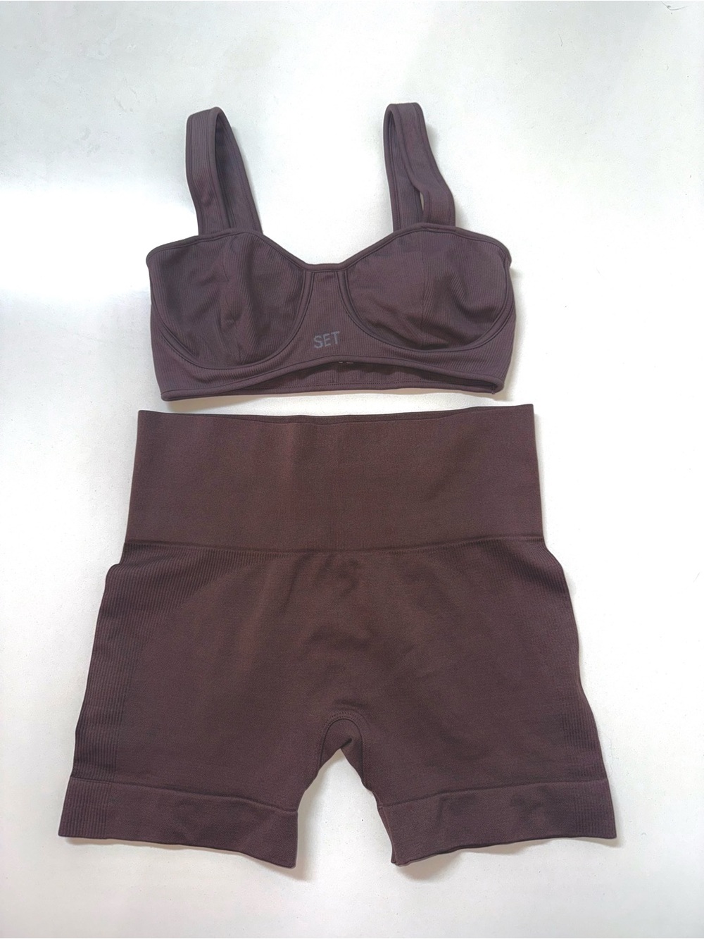 SET Active Ribbed Underwire Sports Bra & High-Waist Bike Shorts - Mauve